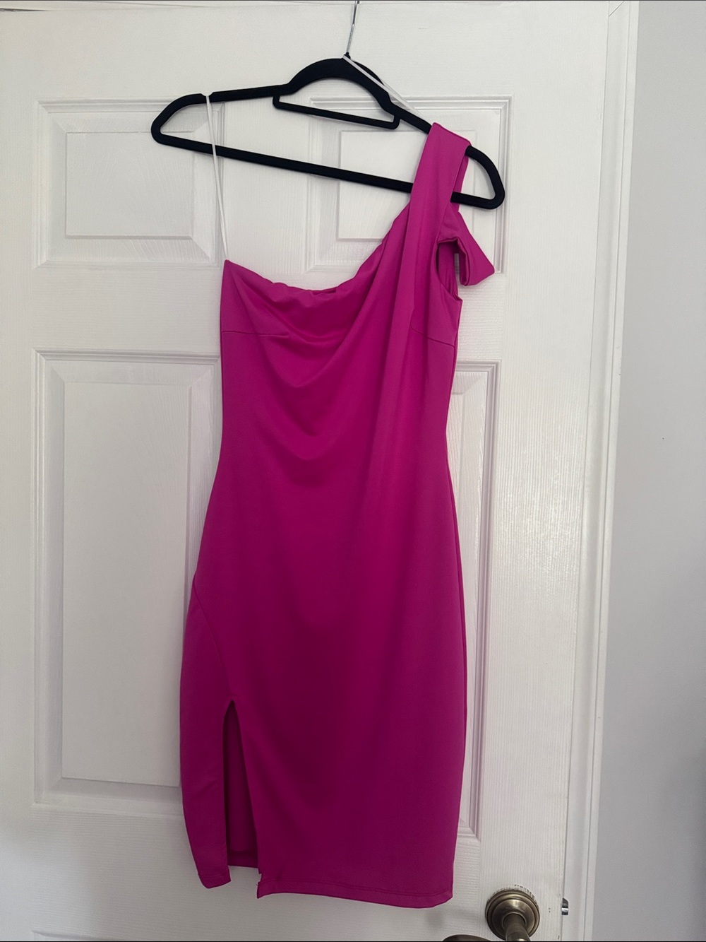 Karlie One-Shoulder Magenta Cocktail Dress